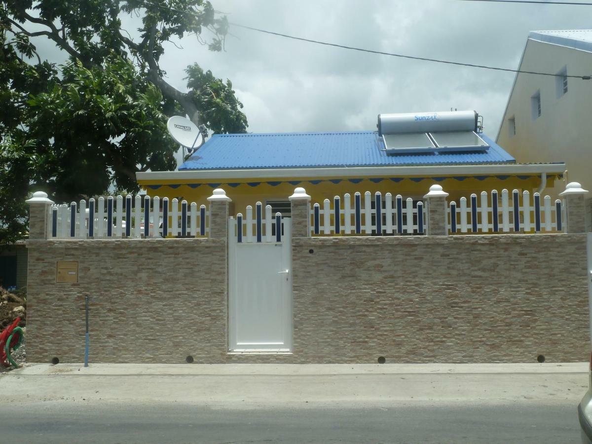 Lepticlos de Sainte-Anne Exterior foto